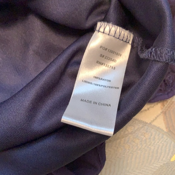 Doe and Rae ~ Small~ Tunic-Like Dress ~ Bell Sleeves w/Lace Overlay - Picture 7 of 11